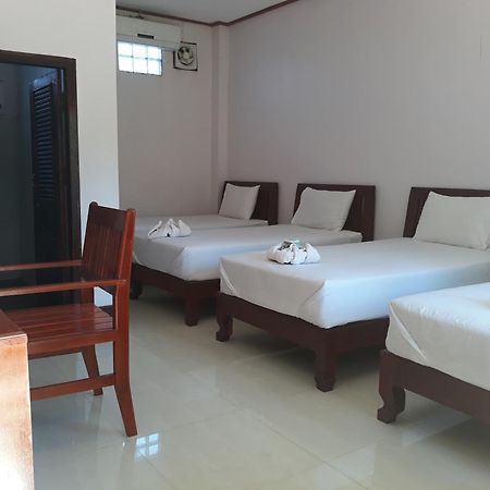 Mama Leurth Sunset Guesthouse Ban Dondét Dış mekan fotoğraf