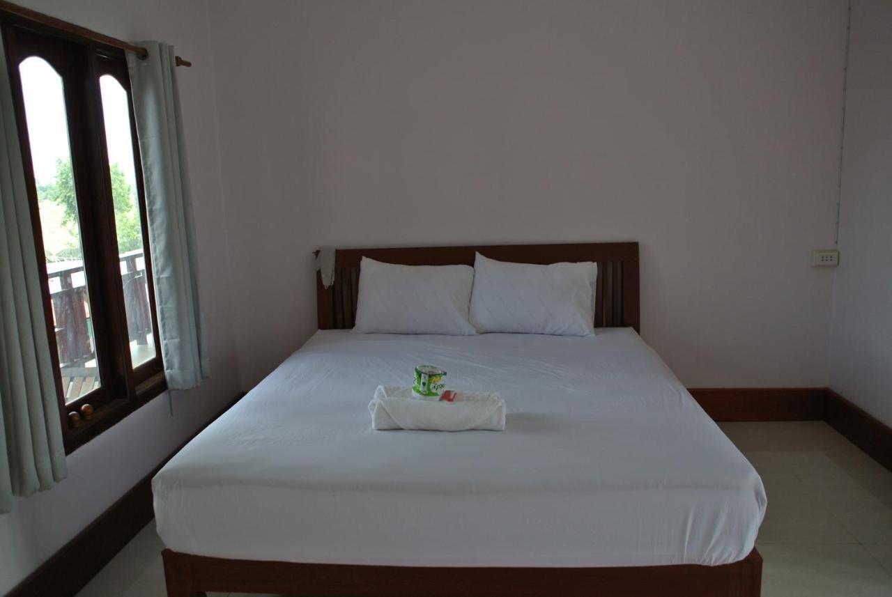 Mama Leurth Sunset Guesthouse Ban Dondét Oda fotoğraf