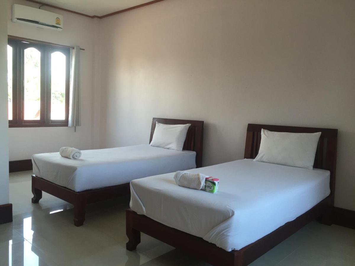 Mama Leurth Sunset Guesthouse Ban Dondét Dış mekan fotoğraf